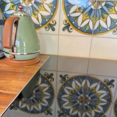 Charmante Altbauwohnung Mit Modernen Highlights 公寓 基尔